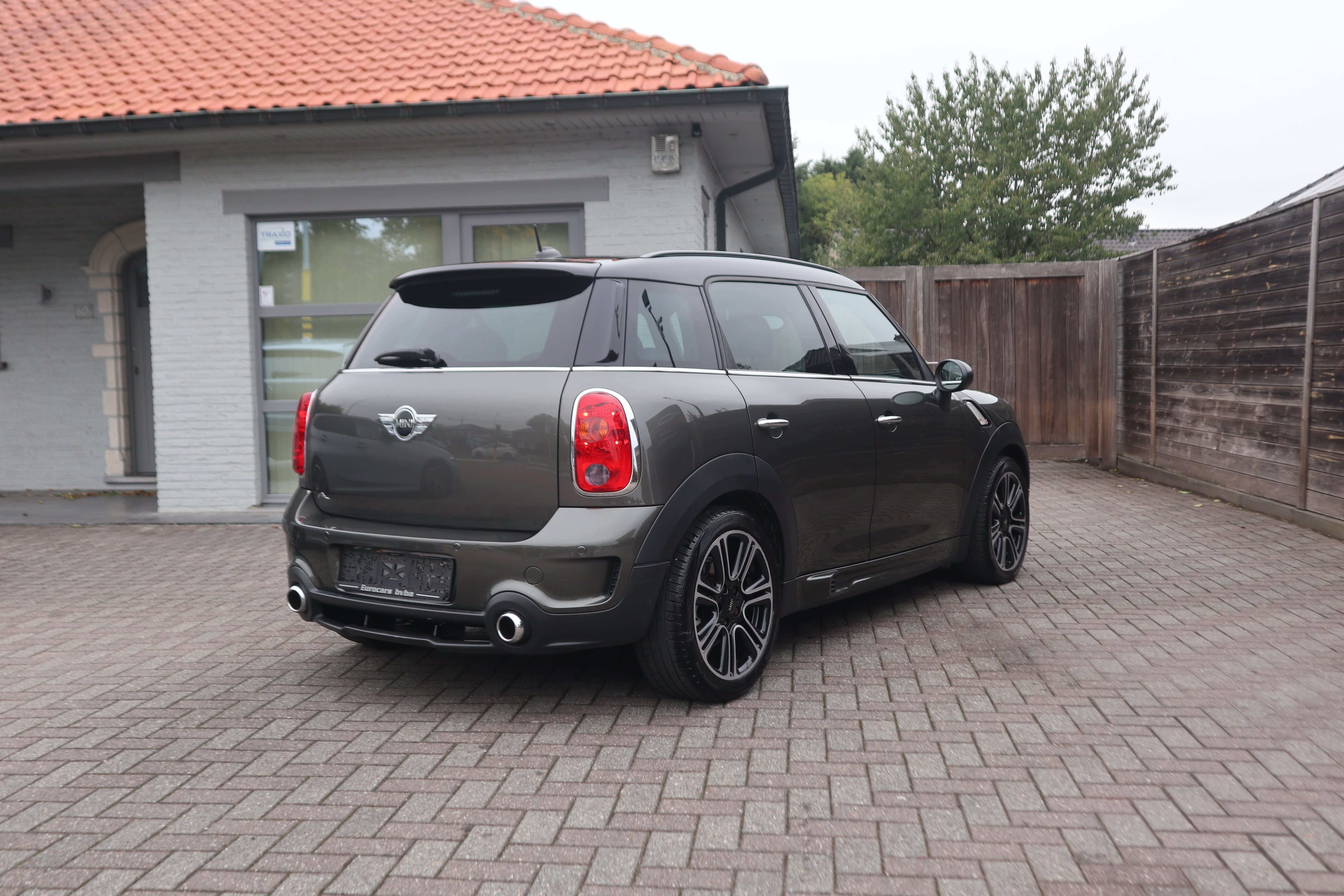 MINI Cooper SD Countryman john cooper works Aut./pano /leder /gps/leds/pdc/ EuroCars -Aalst bv