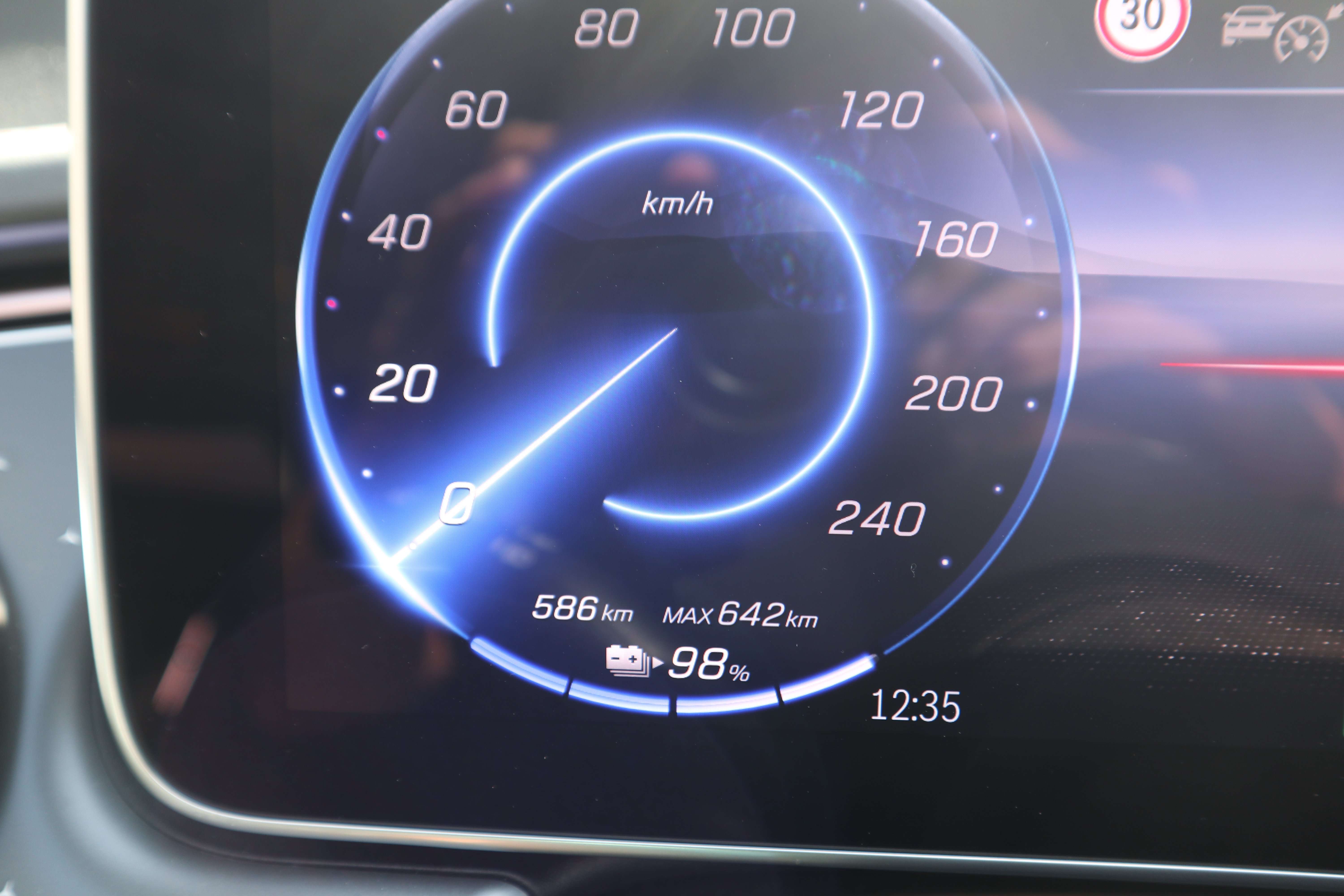 Mercedes-Benz EQE 300 AMG Line /1 eig/leder/camera/distr/night/memory/ EuroCars -Aalst bv