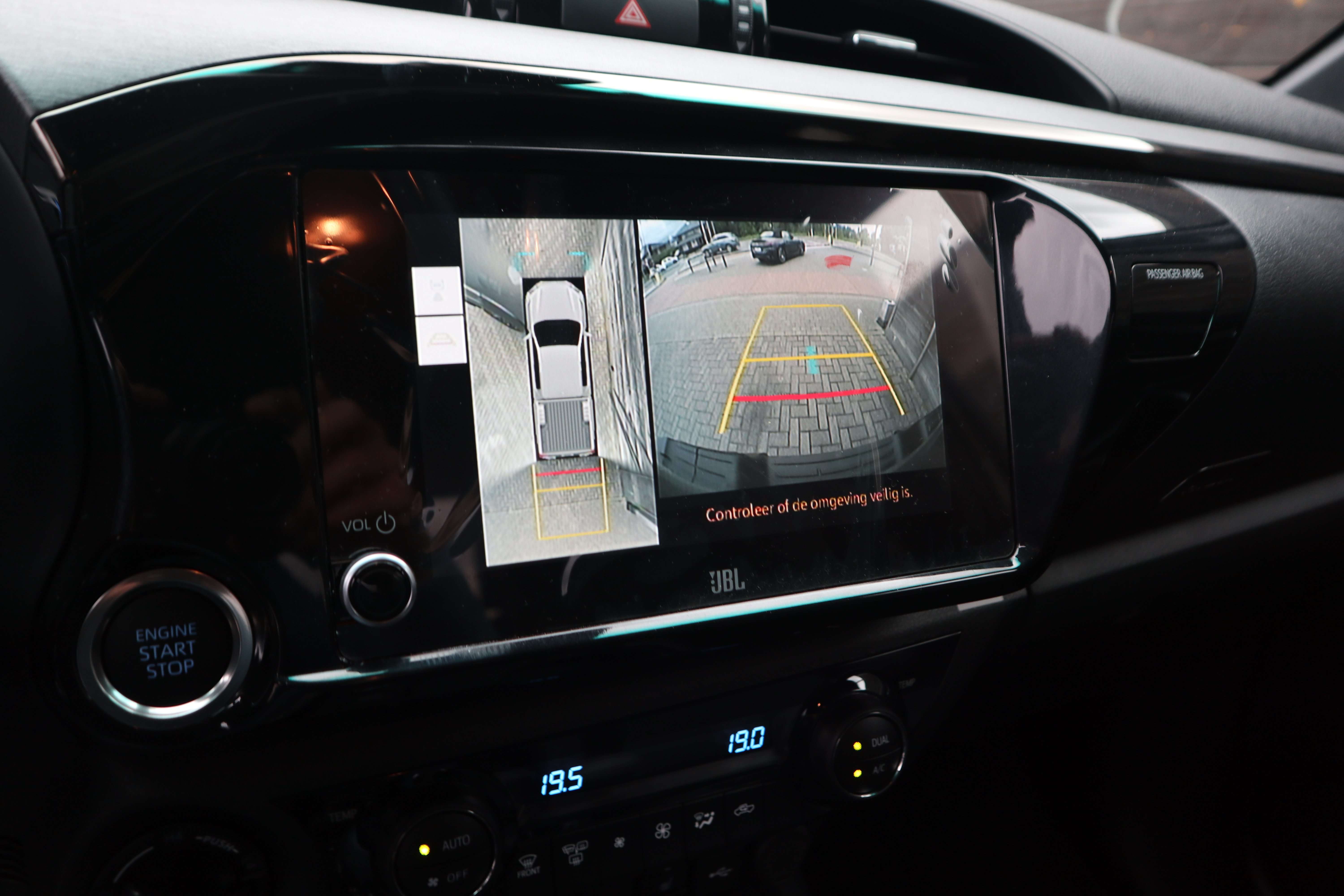 Toyota Hilux 2.8 D DoubleCab Invincible/GPS/360°/Leder/New ! EuroCars -Aalst bv