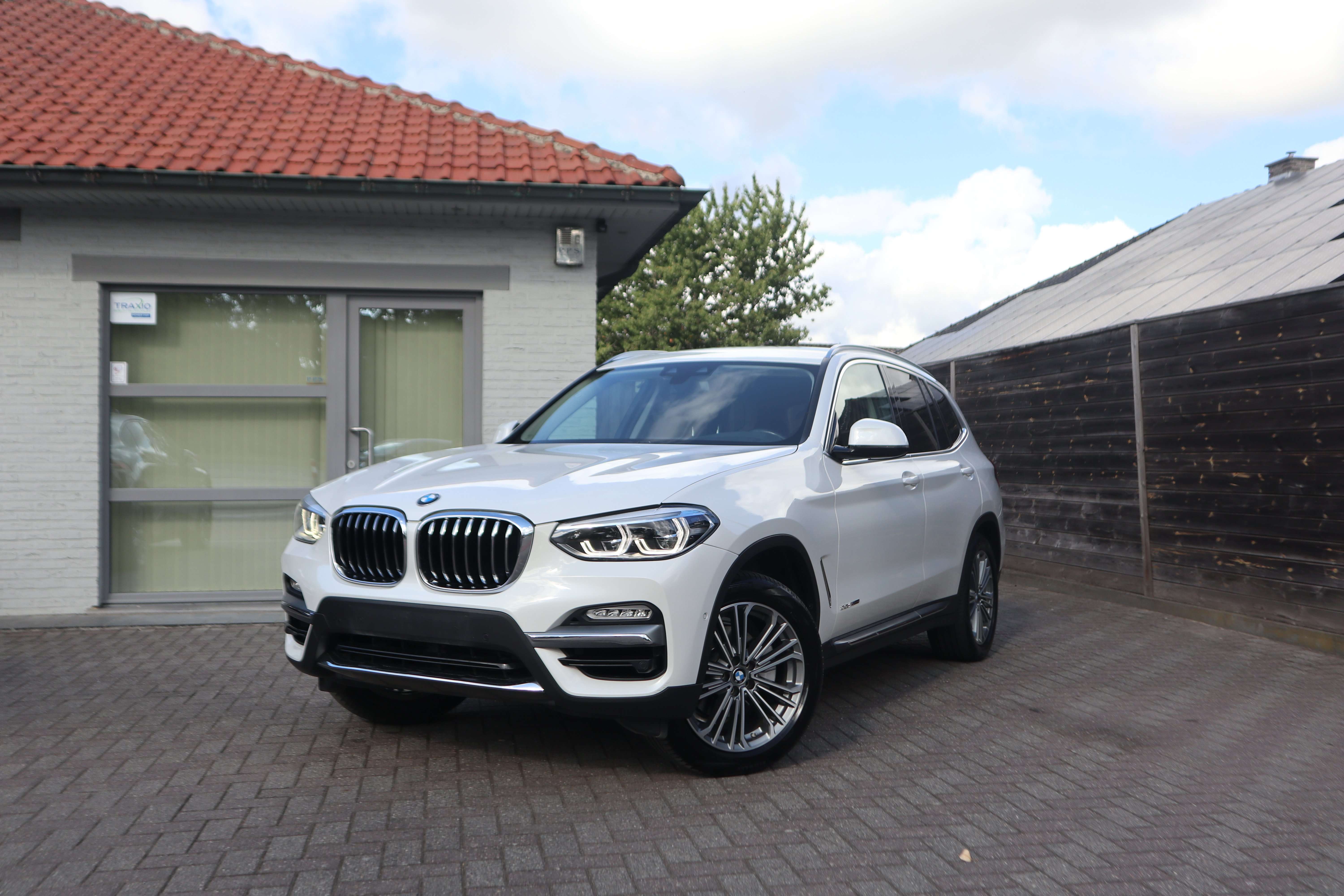 BMW X3 X-drive/Luxury Line/leder/headup/memory/camera/top EuroCars -Aalst bv