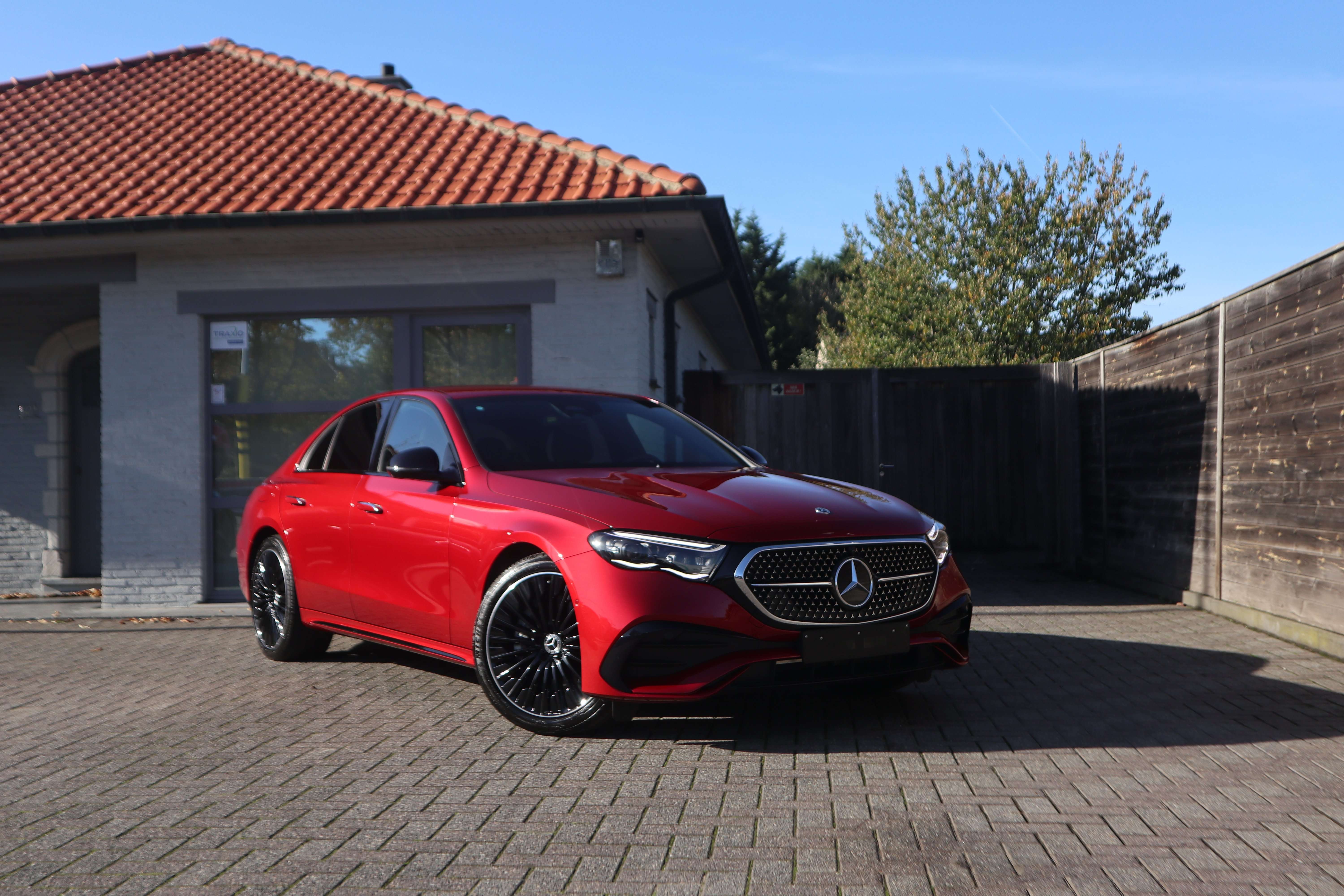 EuroCars -Aalst bv - Mercedes-Benz E 300