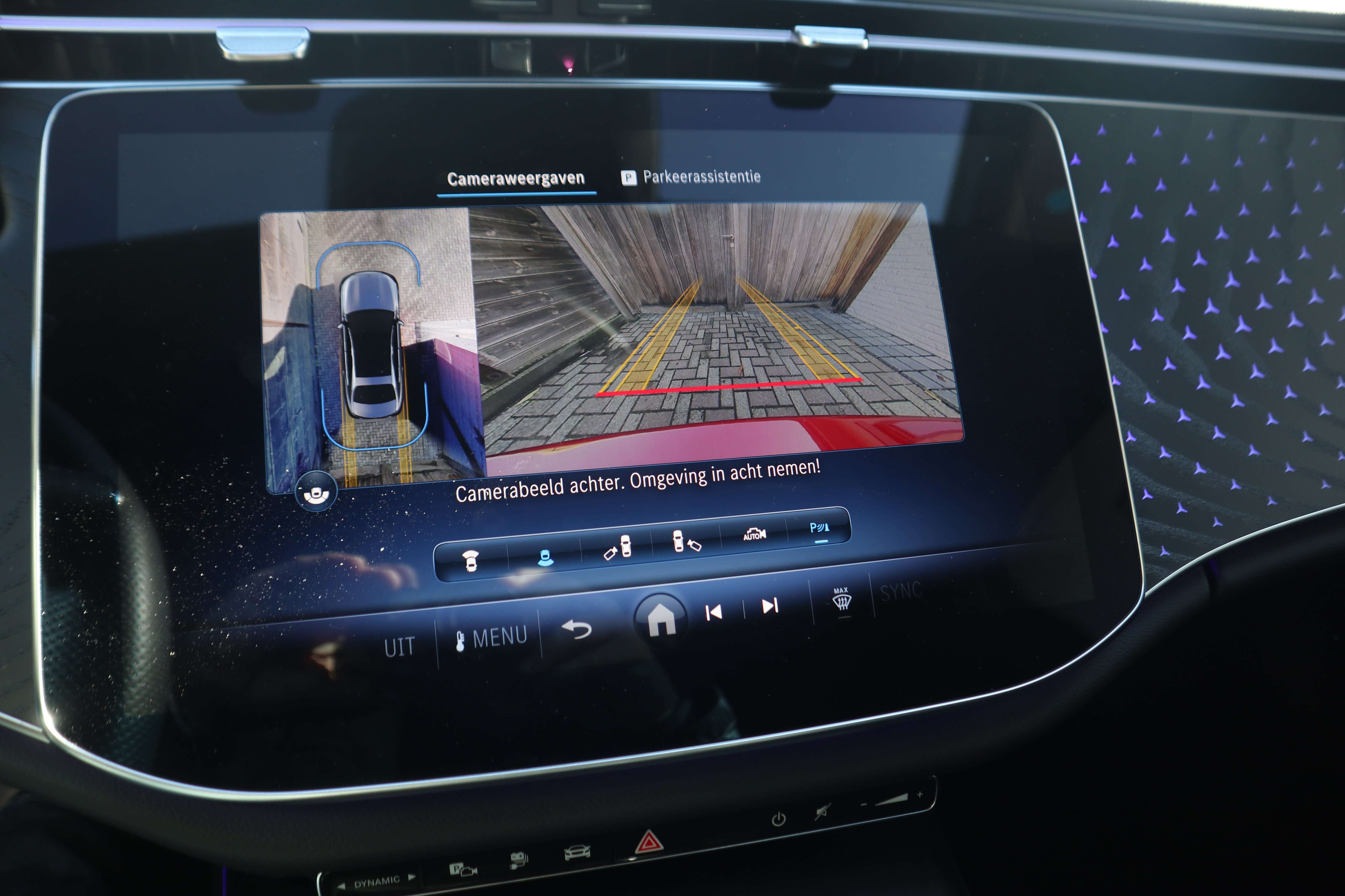 Mercedes-Benz E 300 e /AMG pakket/Night/Distr/360°/20