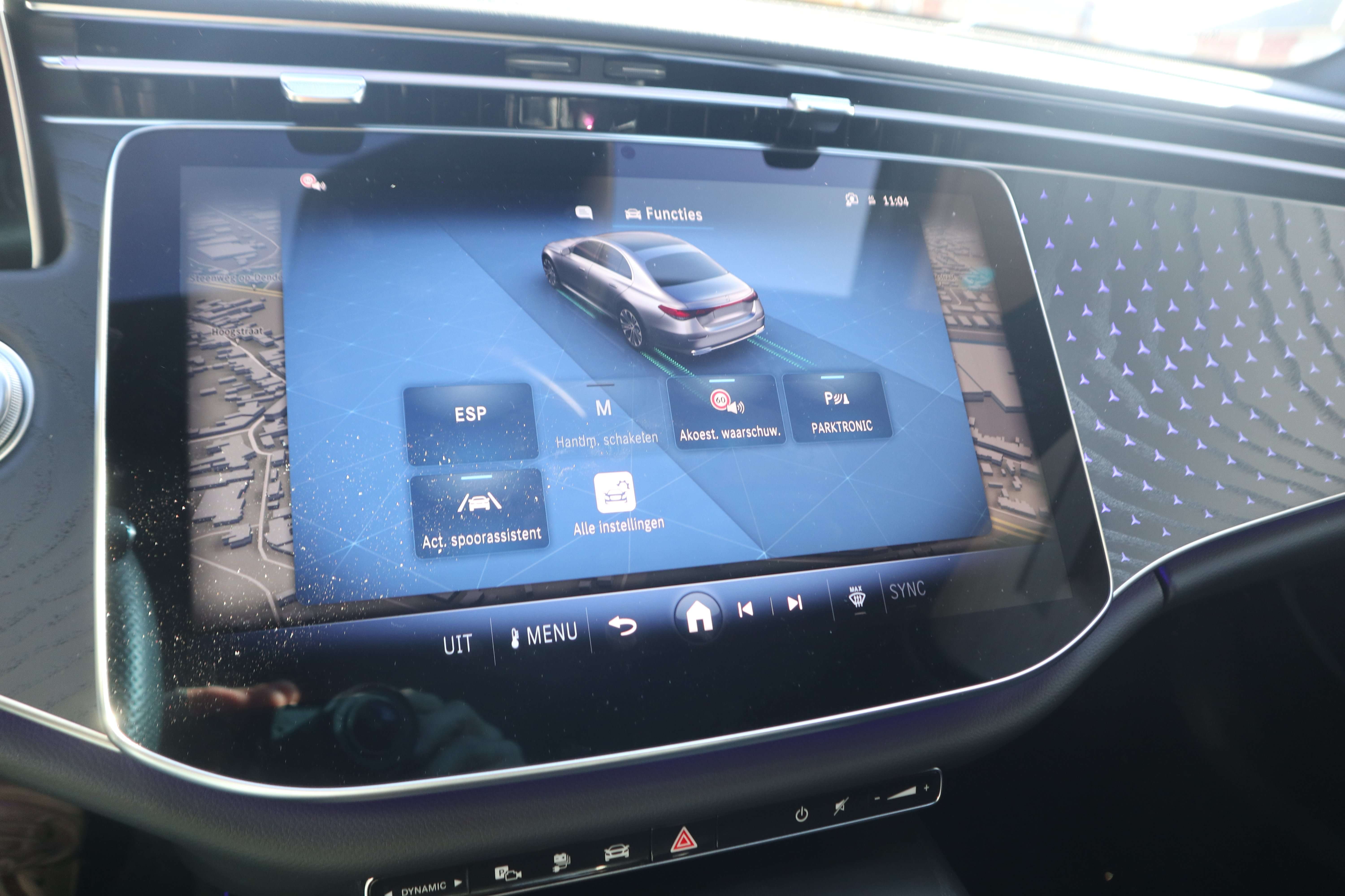 Mercedes-Benz E 300 e /AMG pakket/Night/Distr/360°/20