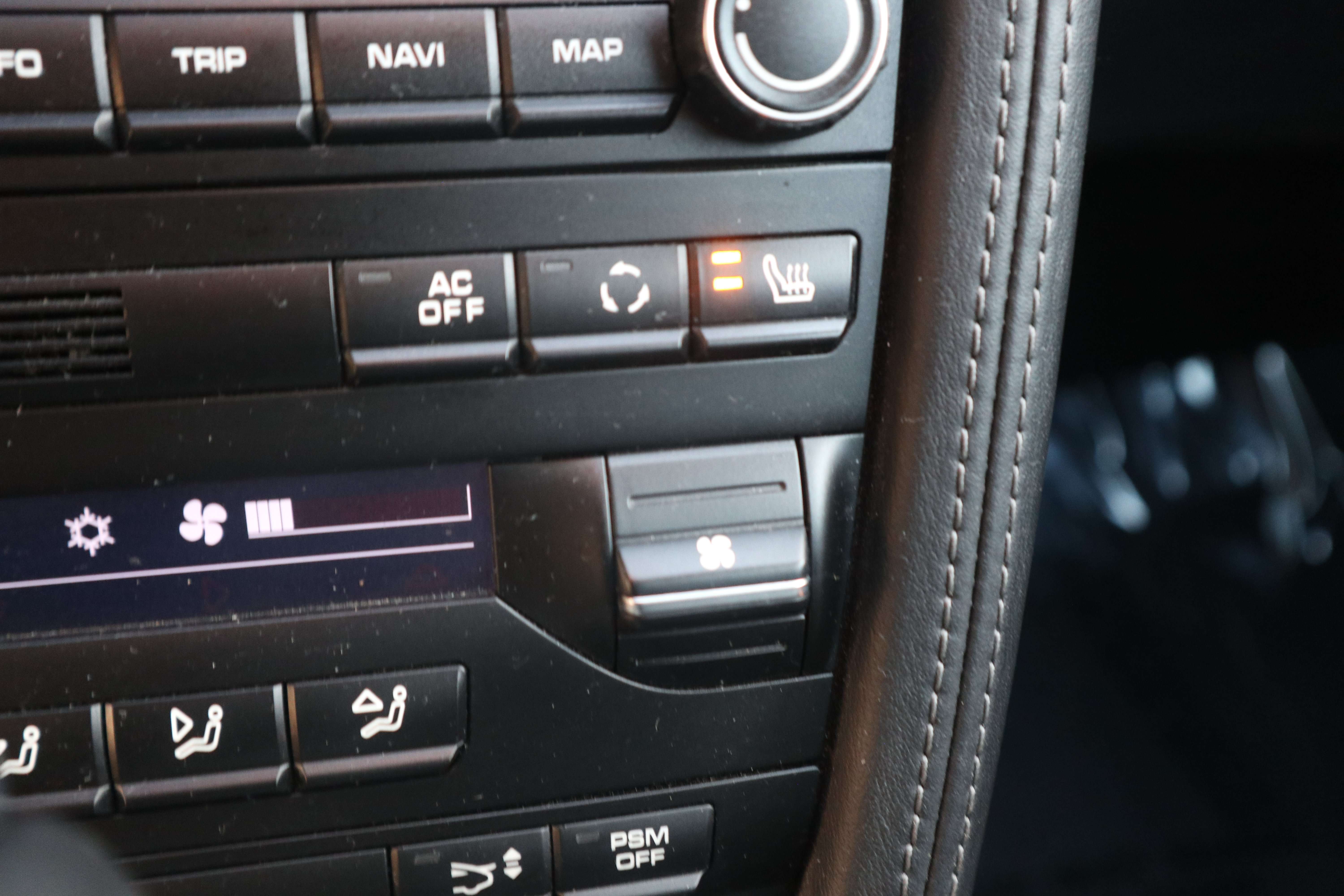 Porsche 997 911 PDK /Xenon/Sportuitlaat/Windnet/Sport Chrono EuroCars -Aalst bv