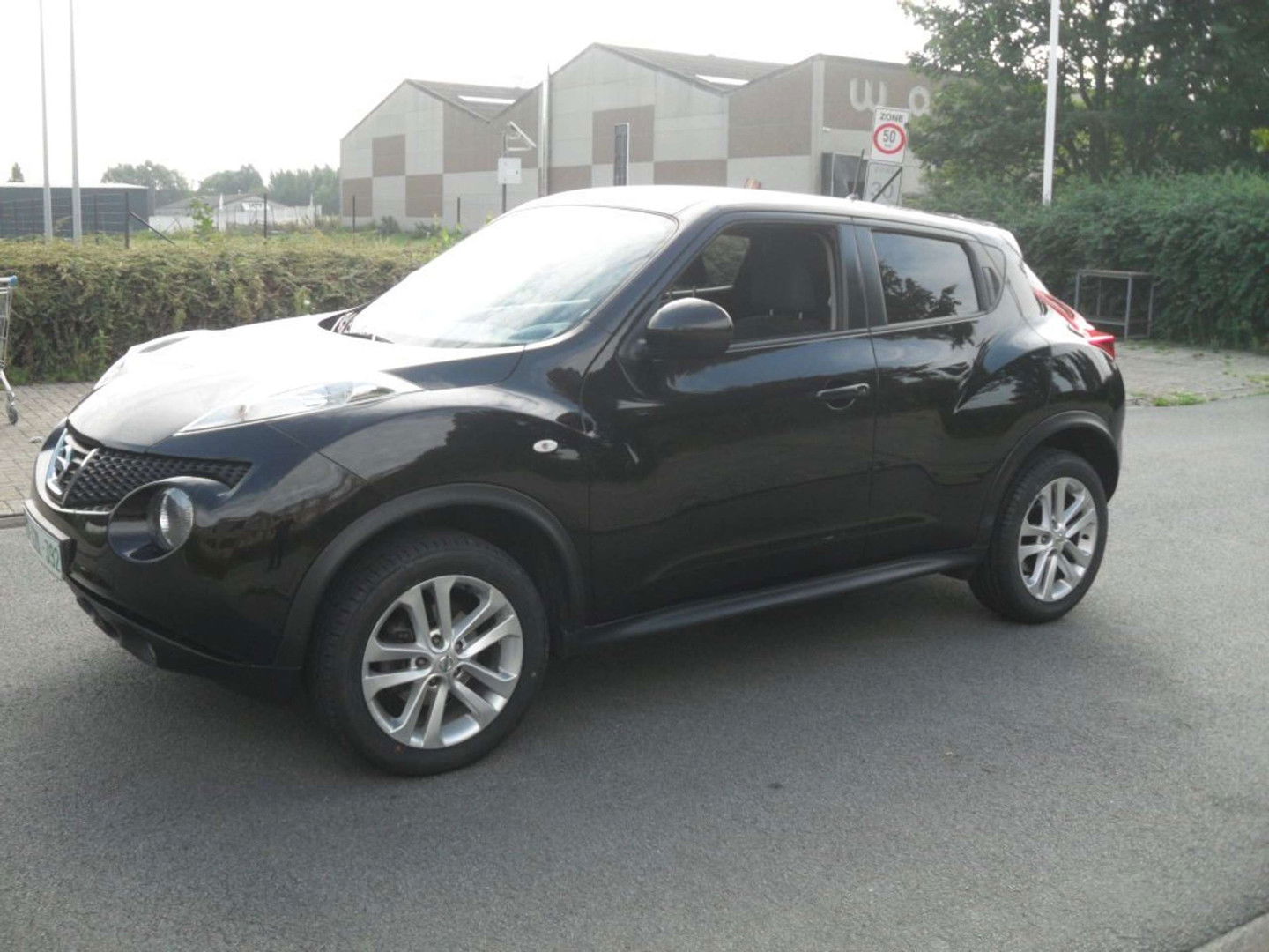 P-Benz - Nissan JUKE 1.5 dCi 2WD Tekna airco navigatie cruise control