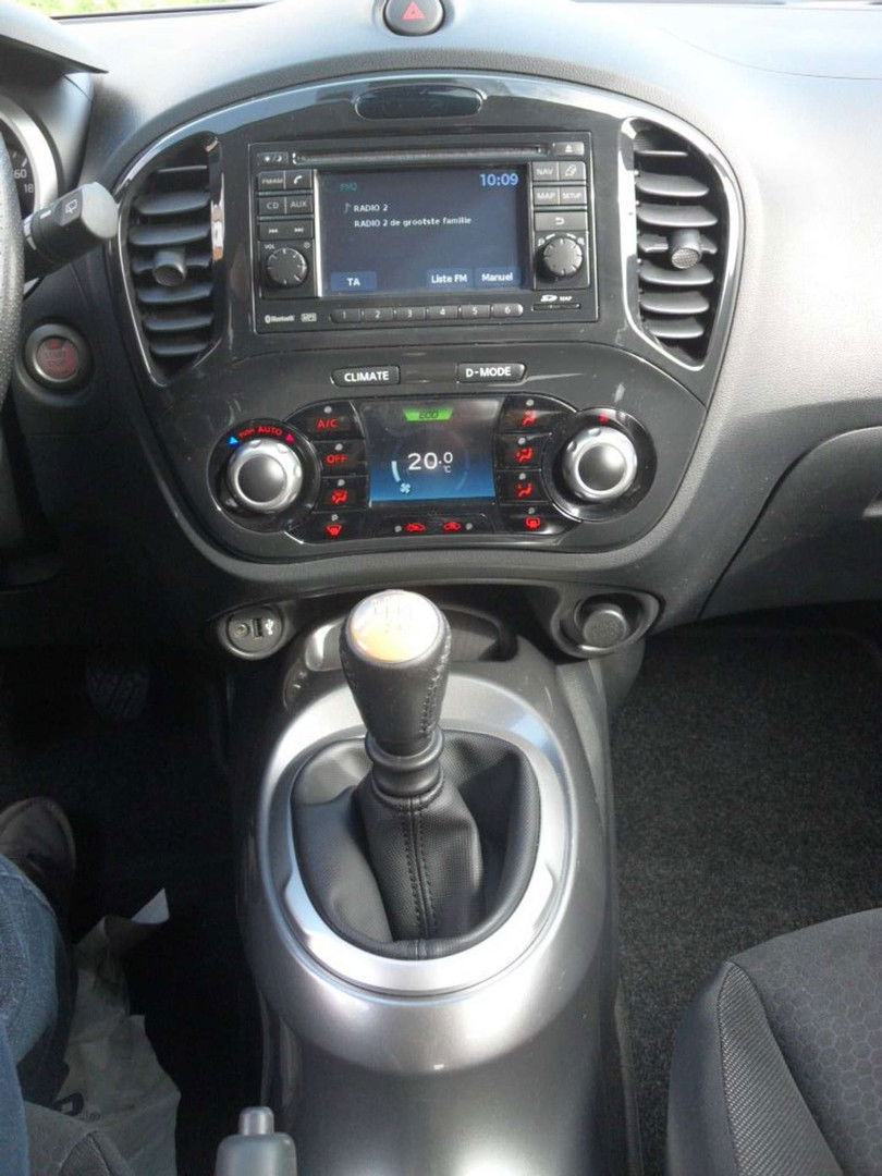 P-Benz - Nissan JUKE 1.5 dCi 2WD Tekna airco navigatie cruise control