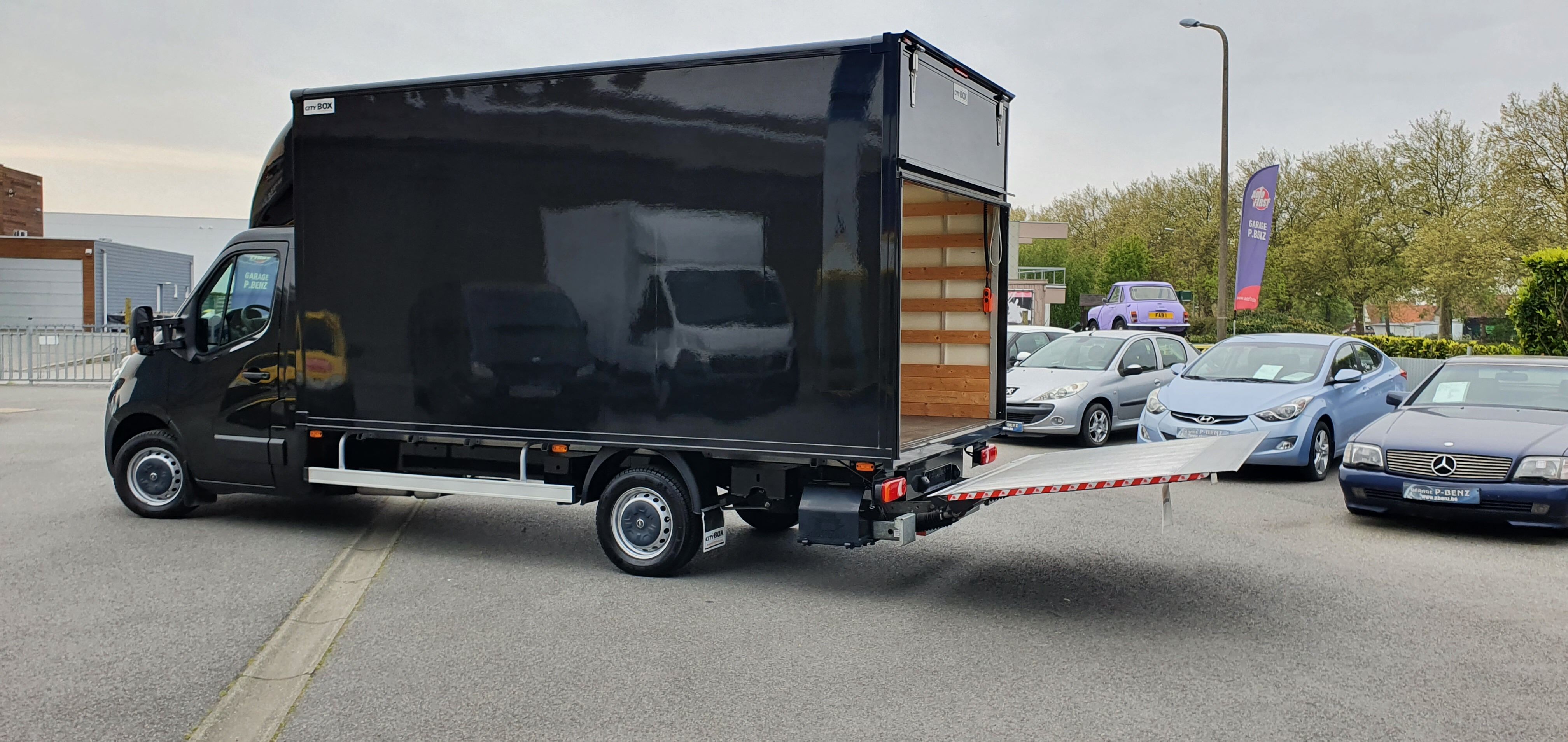P-Benz - Opel MOVANO 2.3 meubelbak laadklep