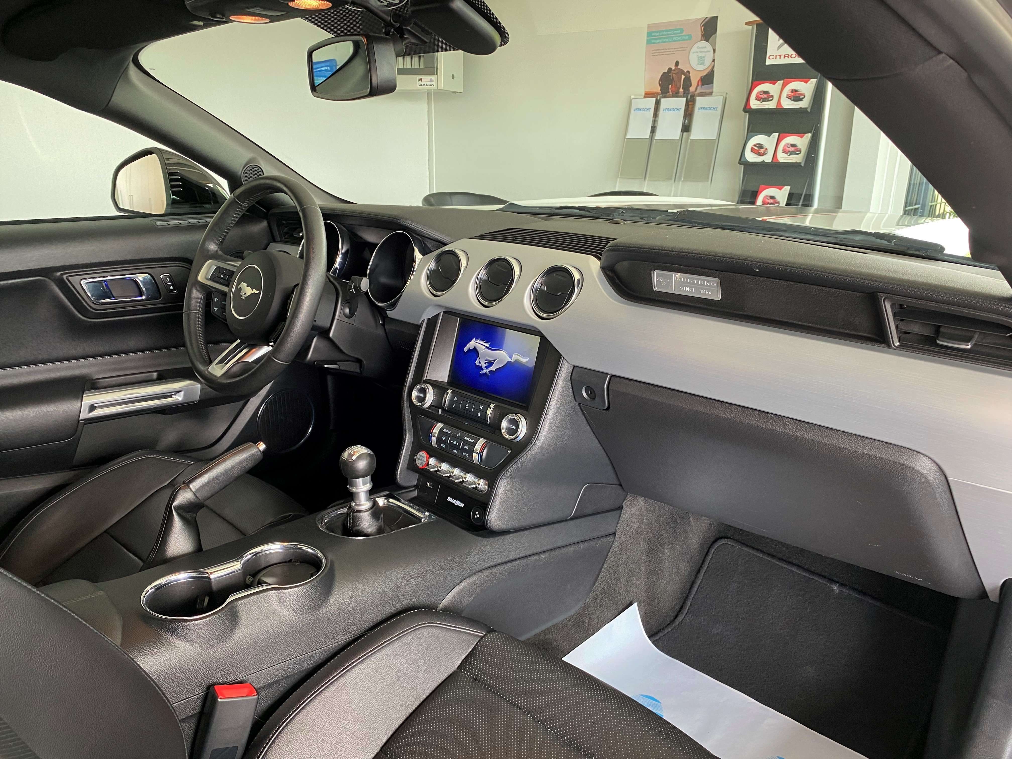 Ford Mustang 2.3 EcoBoost Full Option! 317pk *Topstaat!* Garage Planckaert