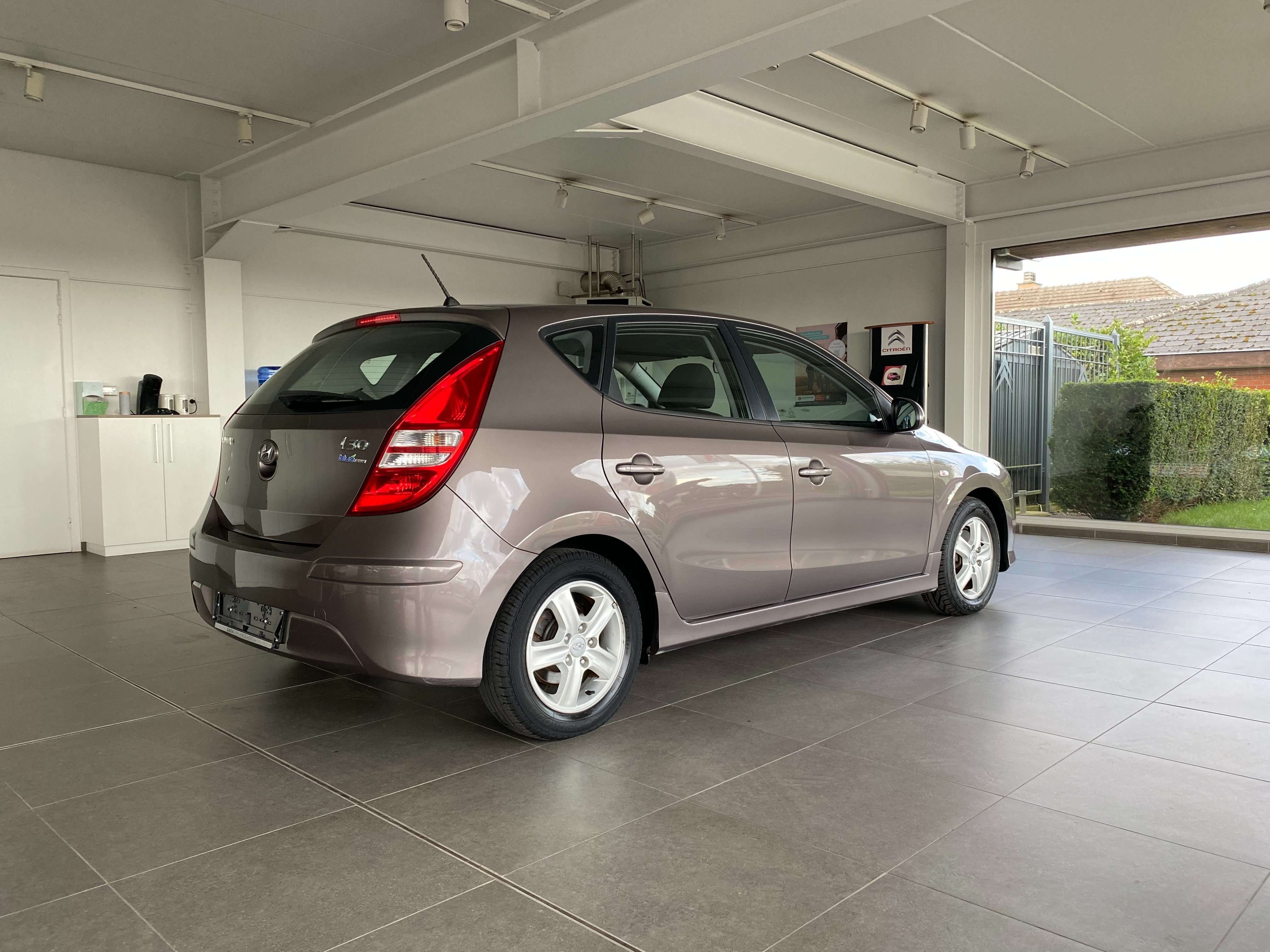 Hyundai i30 1.4i i Benzine * Met Garantie* Nieuwe koppeling * Garage Planckaert