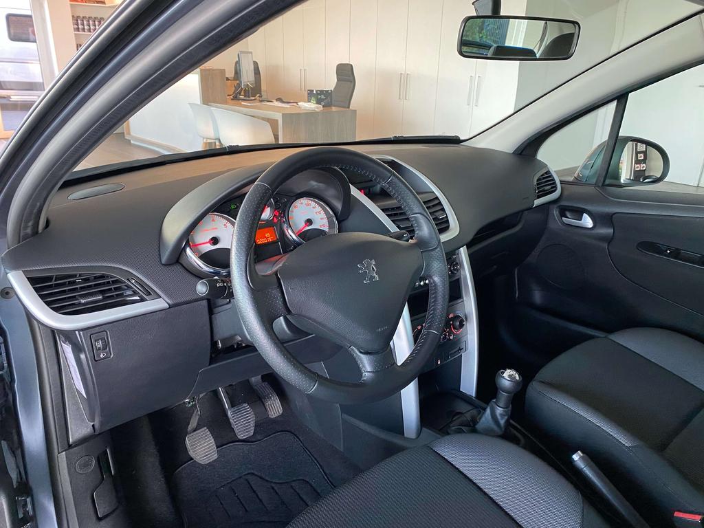 Peugeot 207 1.4i Benzine *20.000km!/Nieuwstaat/Garantie* Garage Planckaert