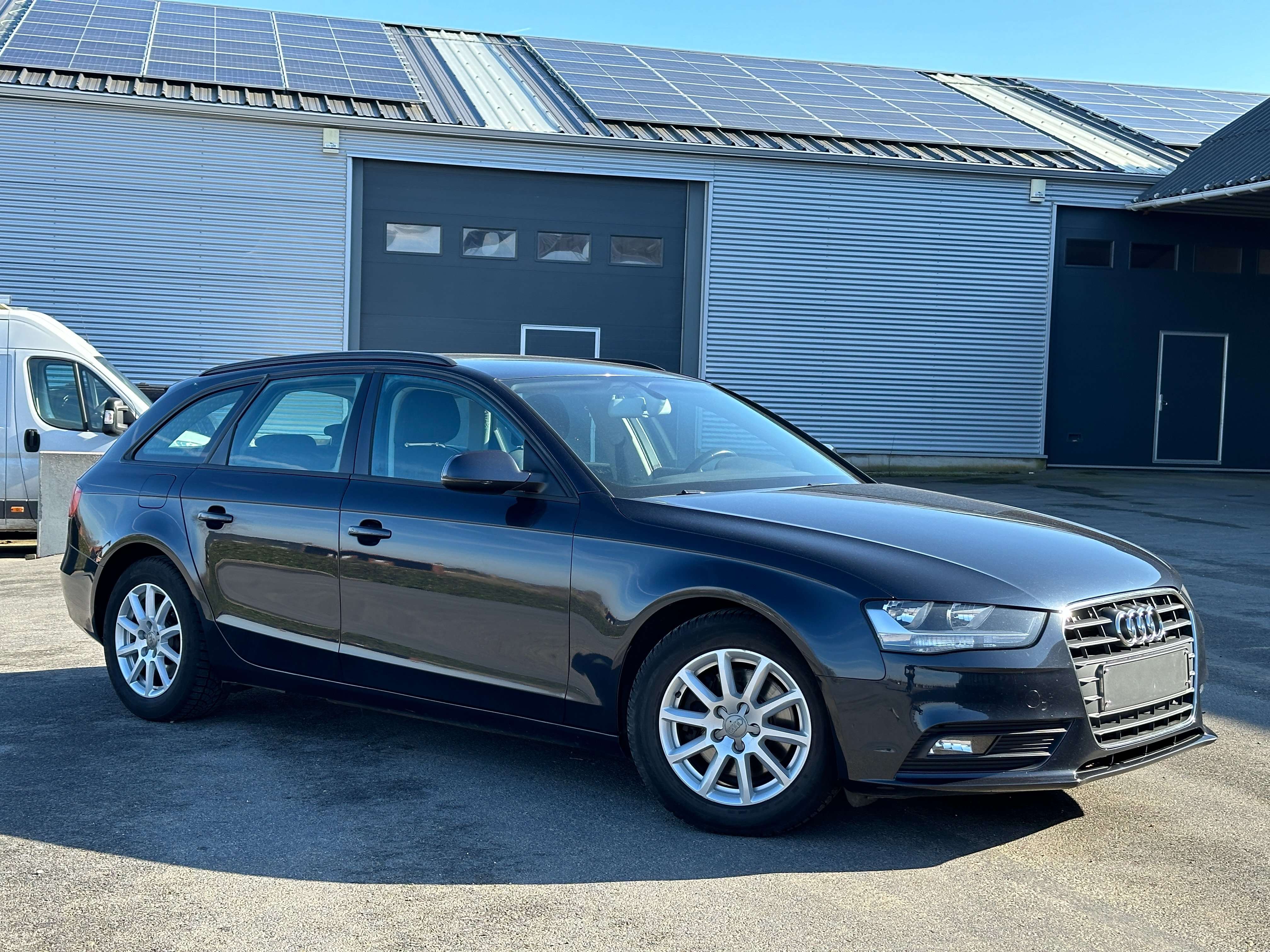 Audi A4 2.0 TDi ultra Inruilauto enkel handelaar of export Garage Planckaert