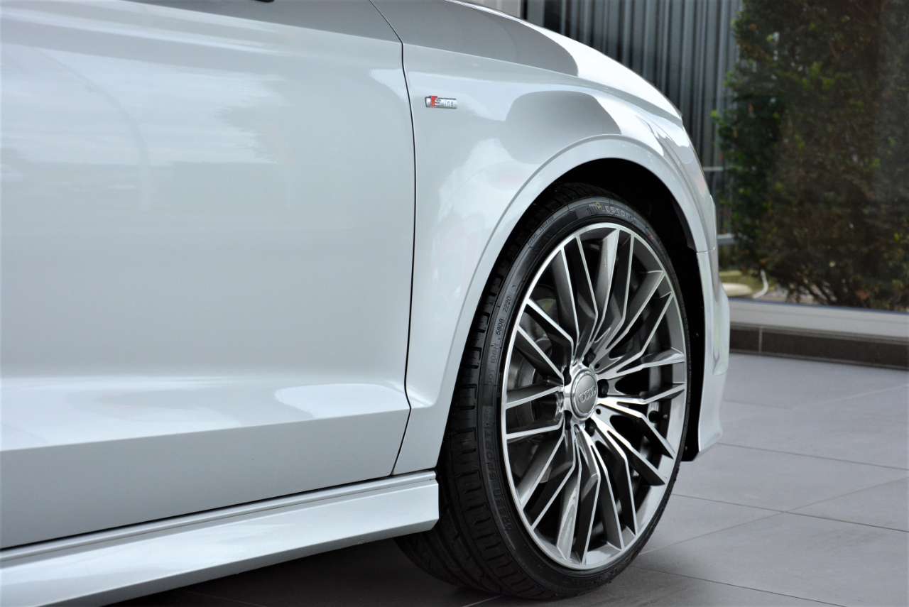 Audi A3 S-Line 2.0TDI 136pk *19'' alu,Gps,Pdc,Cruise* Garage Planckaert