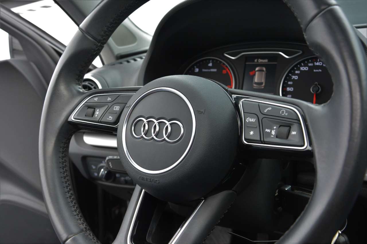 Audi A3 1.6 TDi Design Garage Planckaert