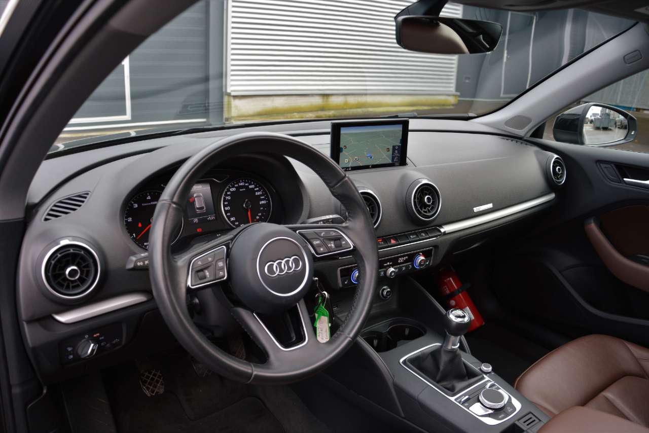 Audi A3 1.6 TDi Design Garage Planckaert