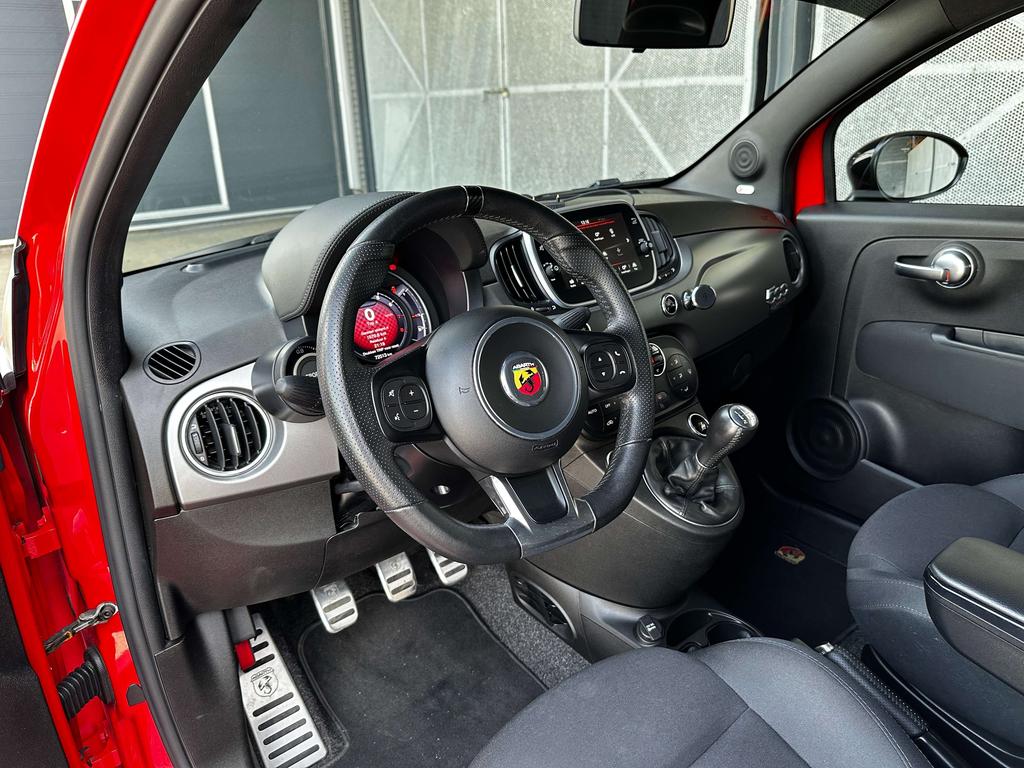 Abarth 595 Pista 1.4 Turbo **Akrapovic exhaust!/Top Condition** Garage Planckaert