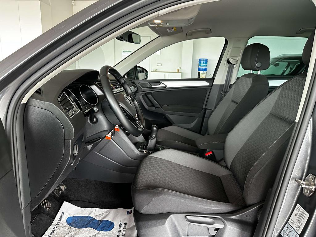 Volkswagen Tiguan 1.5 TSI ACT **Navi/Trekhaak/Adaptive cruise/Pdc** Garage Planckaert