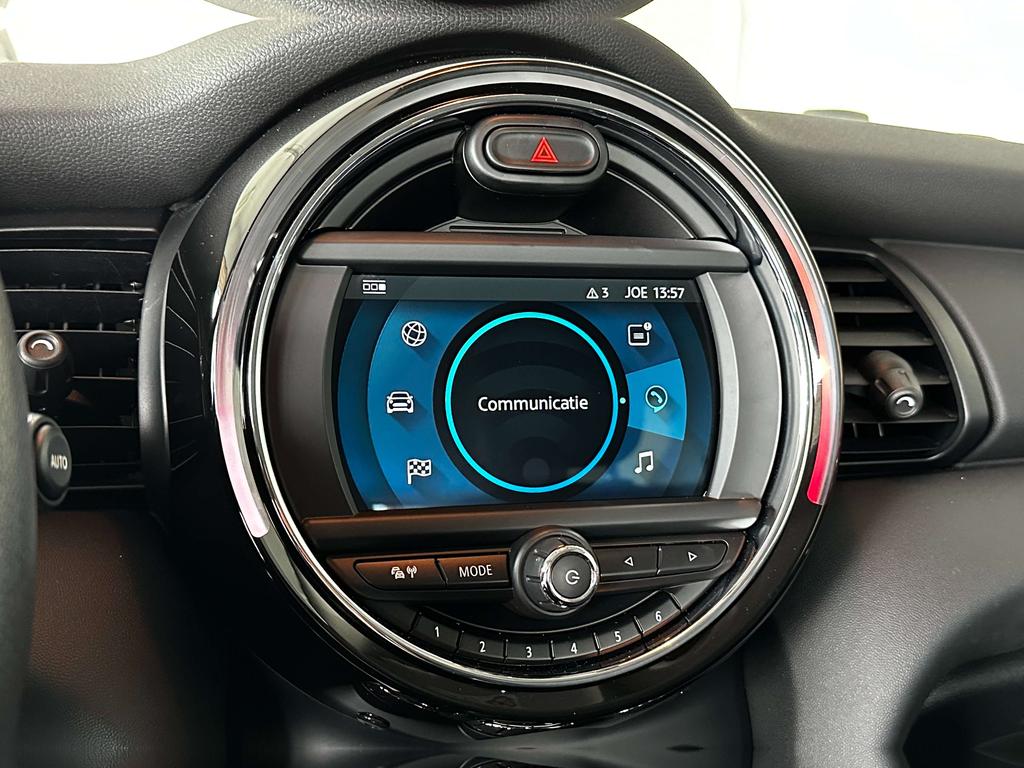 MINI One Cooper 1.5i Benzine **Navi/Dab+/Mini Connect** Garage Planckaert