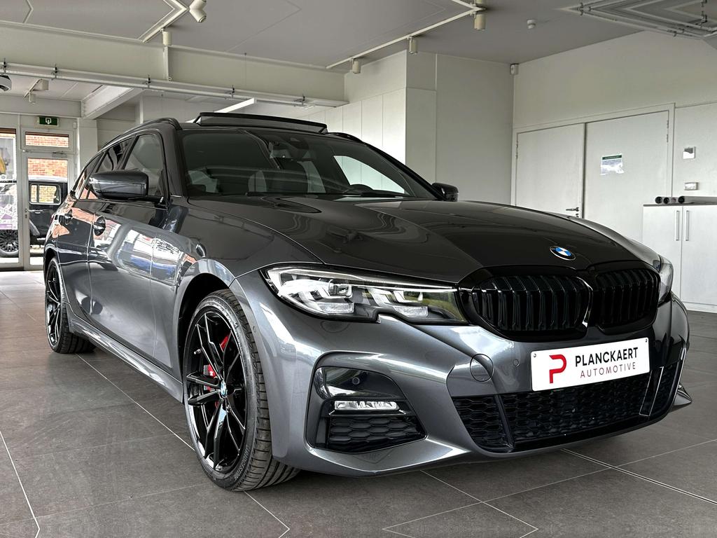 BMW 330 330e Touring *Pack M-Sport/Camera/Pano Dak/19''Alu Garage Planckaert