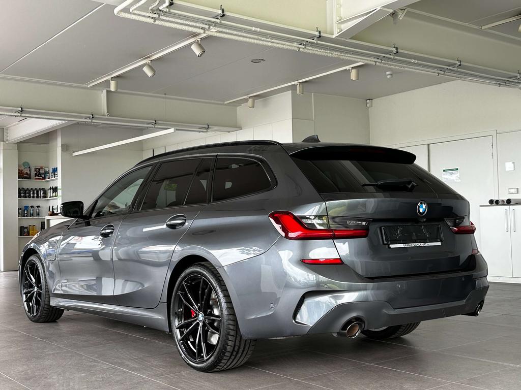 BMW 330 330e Touring *Pack M-Sport/Camera/Pano Dak/19''Alu Garage Planckaert