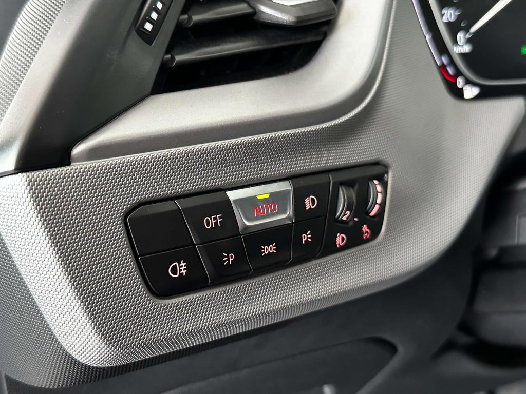 BMW 116 116i *Apple Carplay/Pano Dak/Navi/Pdc/Full Led* Garage Planckaert