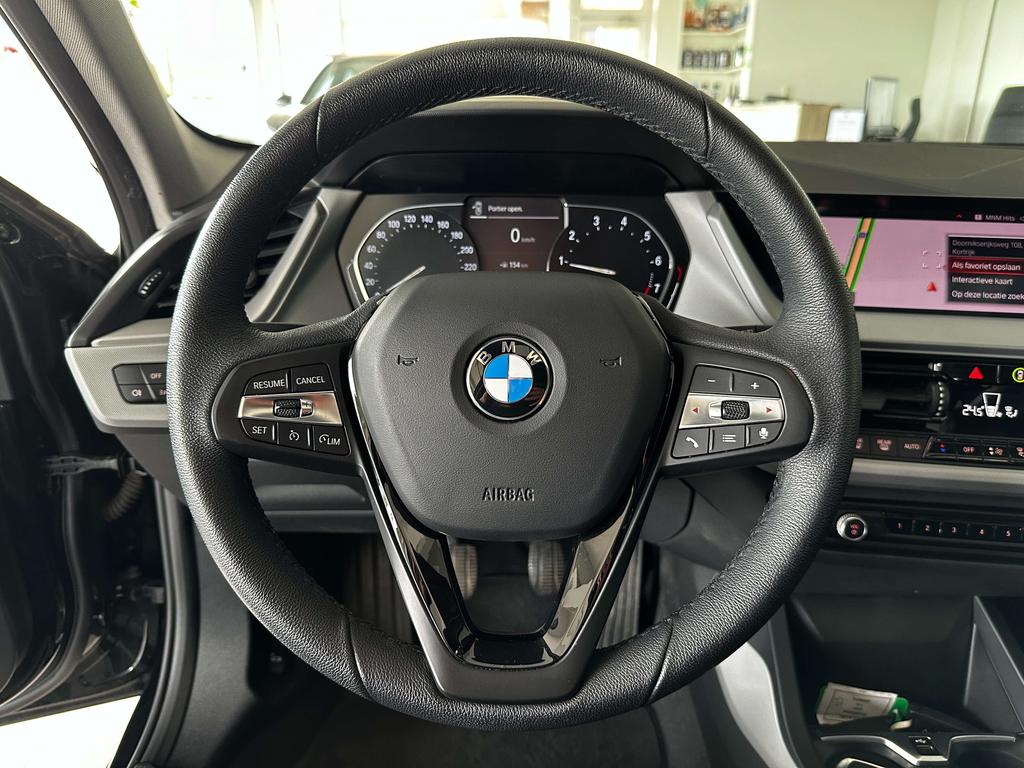BMW 116 116i *Apple Carplay/Pano Dak/Navi/Pdc/Full Led* Garage Planckaert
