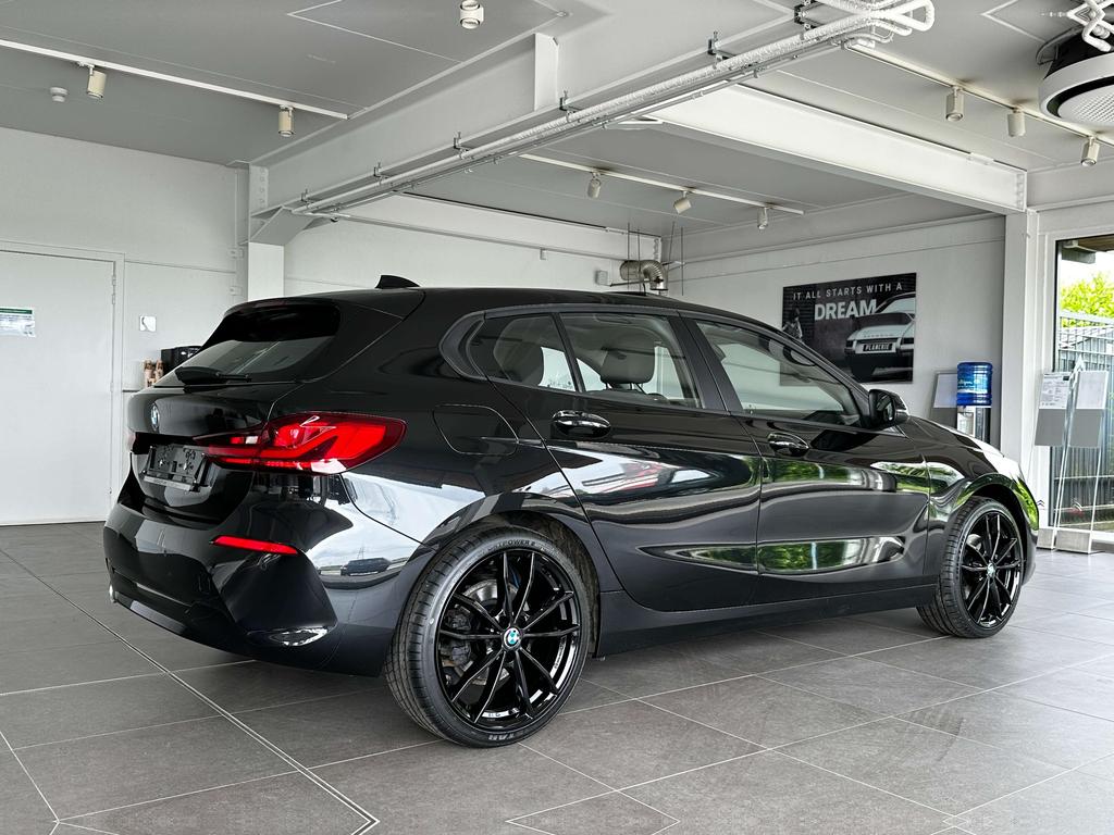 BMW 116 116i *Apple Carplay/Pano Dak/Navi/Pdc/Full Led* Garage Planckaert