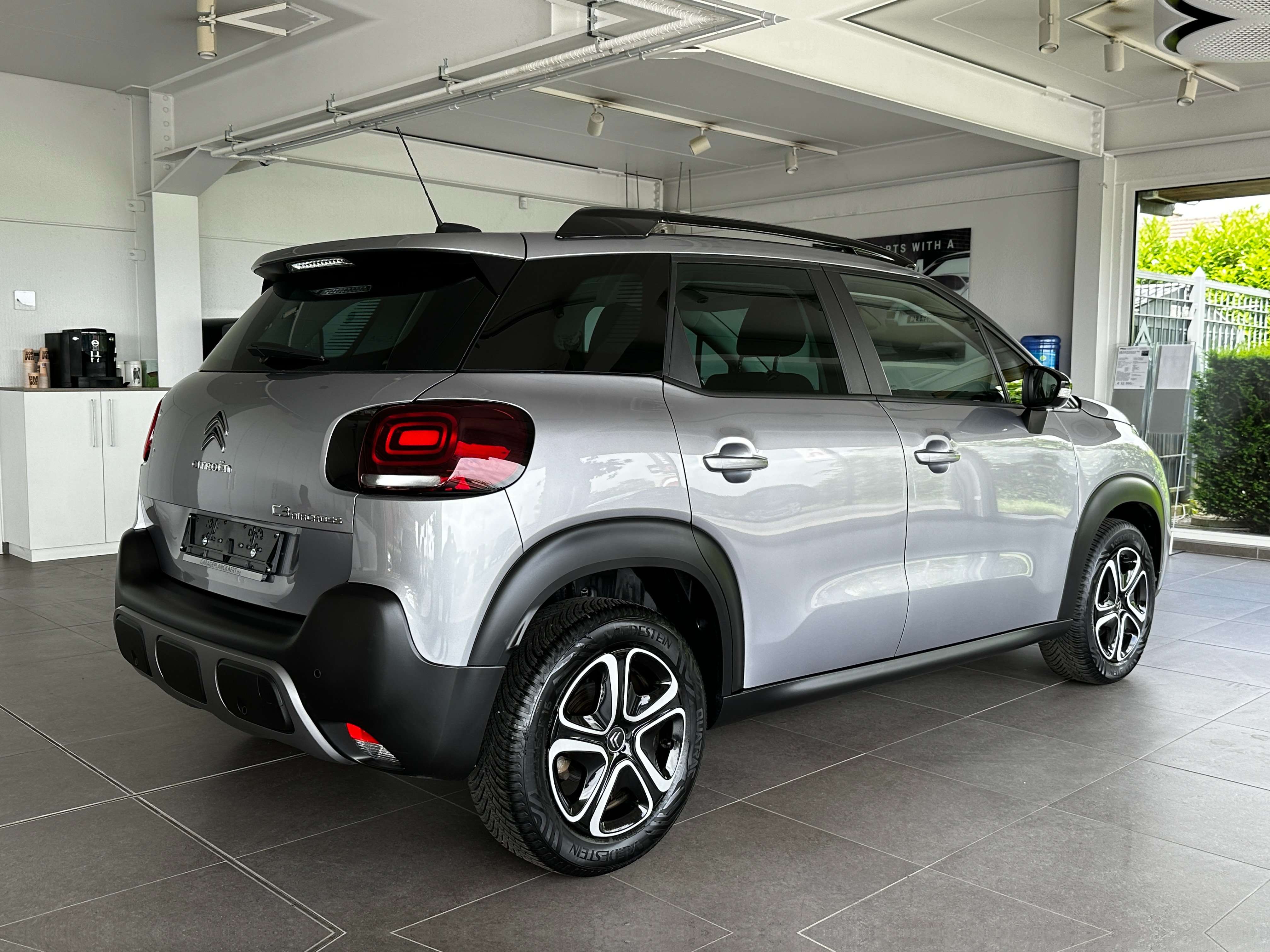 Citroen C3 Aircross 1.2i Benzine 110pk *Navi/Carplay/Cruise/Led...* Garage Planckaert