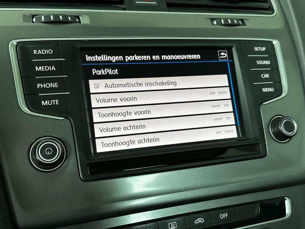 Volkswagen Golf 1.2 TSI Benzine *Xenon lichten/Bleutooth...* Garage Planckaert