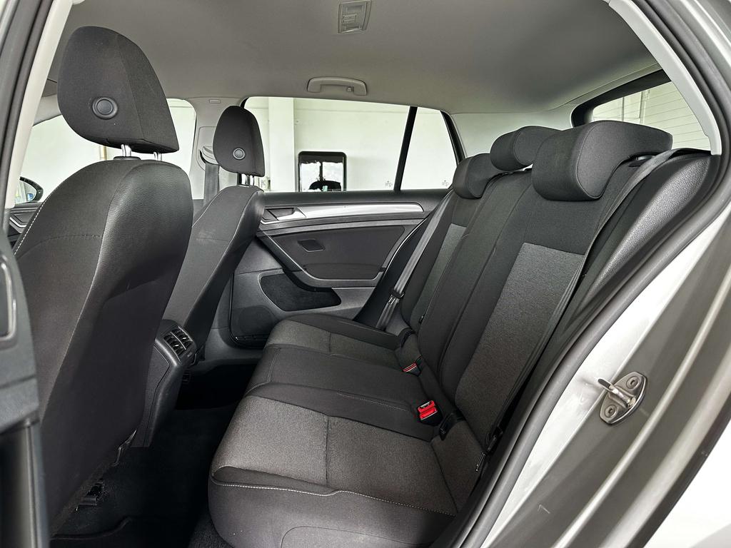 Volkswagen Golf 1.2 TSI Benzine *Xenon lichten/Bleutooth...* Garage Planckaert