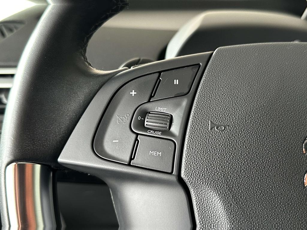 Citroen Grand C4 SpaceTourer 1.2i Benzine / Automaat *7 Zitplaatsen!/Camera...* Garage Planckaert