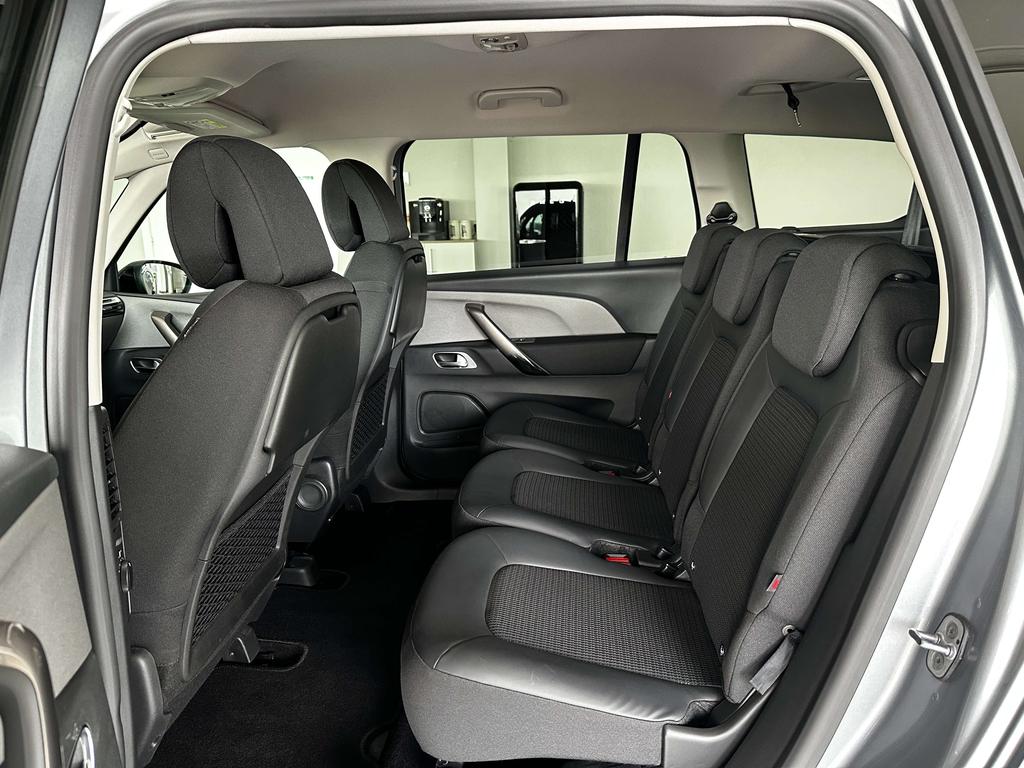Citroen Grand C4 SpaceTourer 1.2i Benzine / Automaat *7 Zitplaatsen!/Camera...* Garage Planckaert