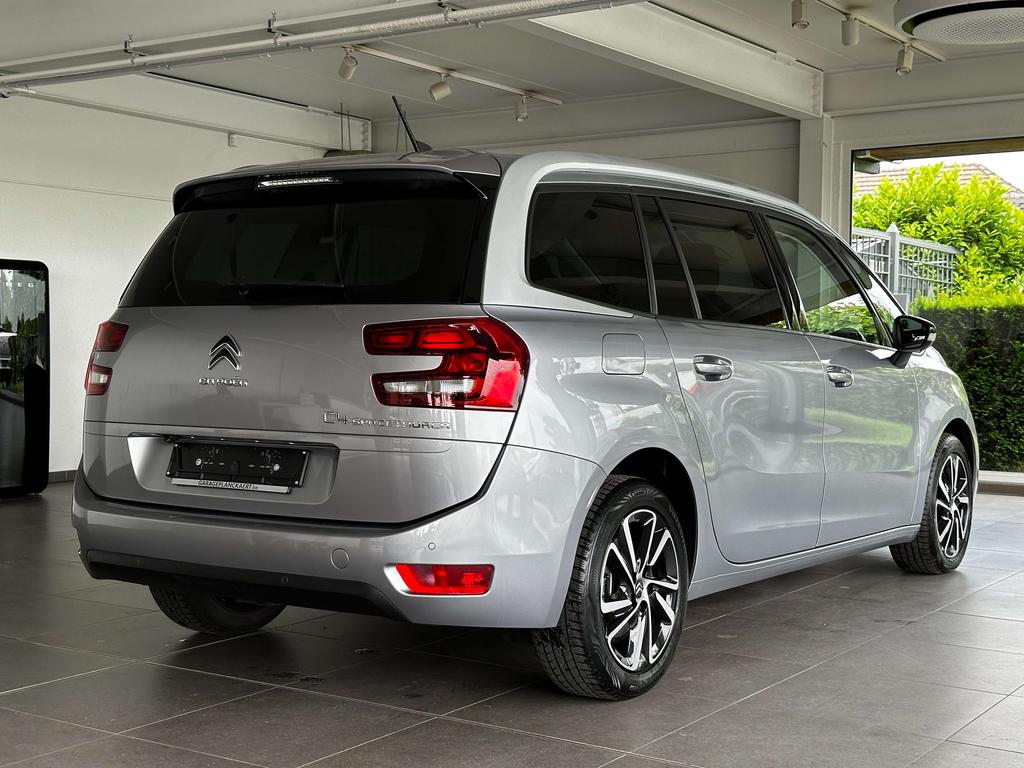 Citroen Grand C4 SpaceTourer 1.2i Benzine / Automaat *7 Zitplaatsen!/Camera...* Garage Planckaert