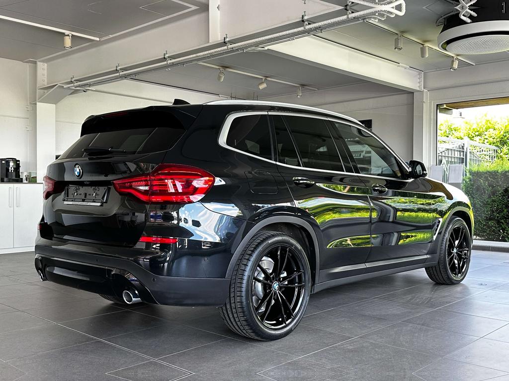 BMW X3 2.0 dA sDrive18 *pano dak/full led/camera/pdc* Garage Planckaert