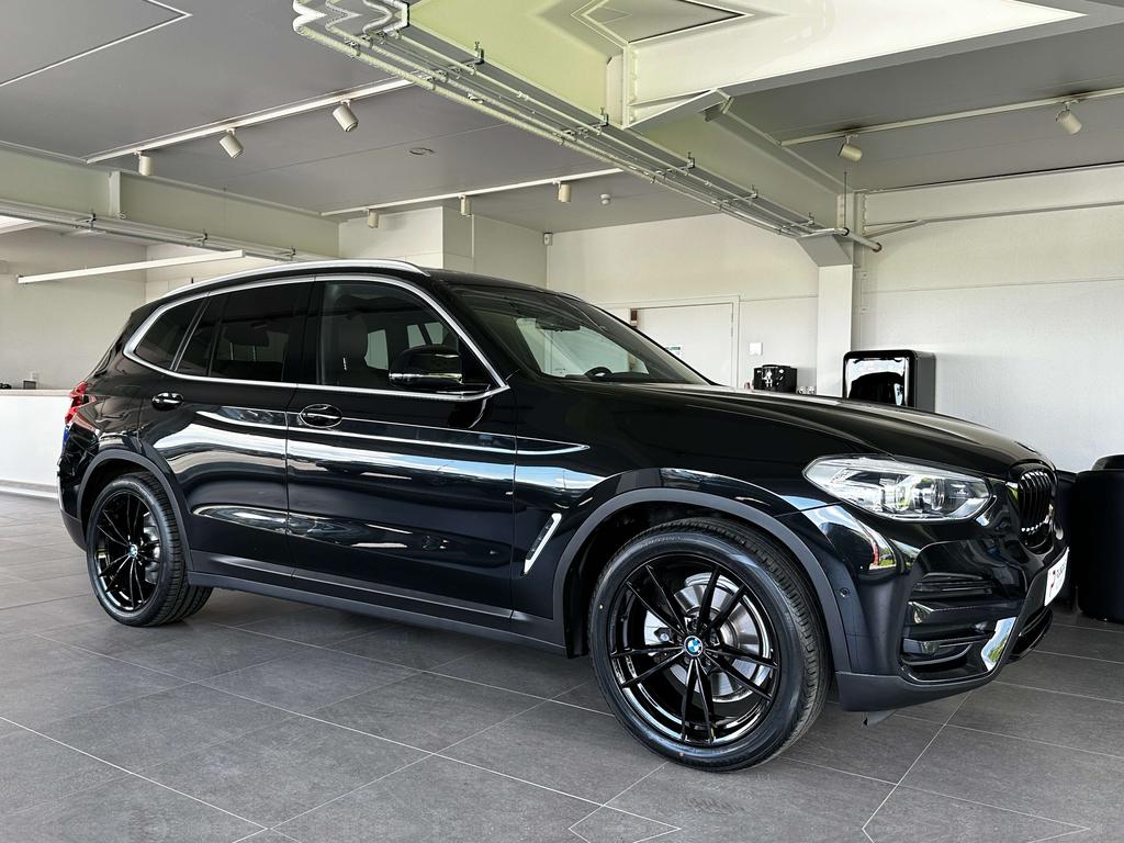 BMW X3 2.0 dA sDrive18 *pano dak/full led/camera/pdc* Garage Planckaert