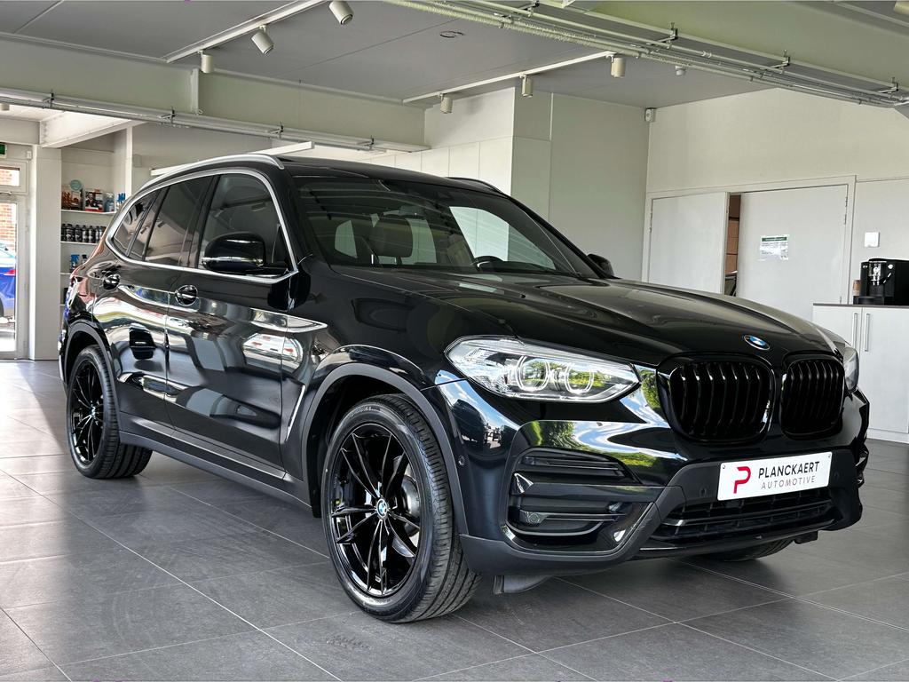 BMW X3 2.0 dA sDrive18 *pano dak/full led/camera/pdc* Garage Planckaert