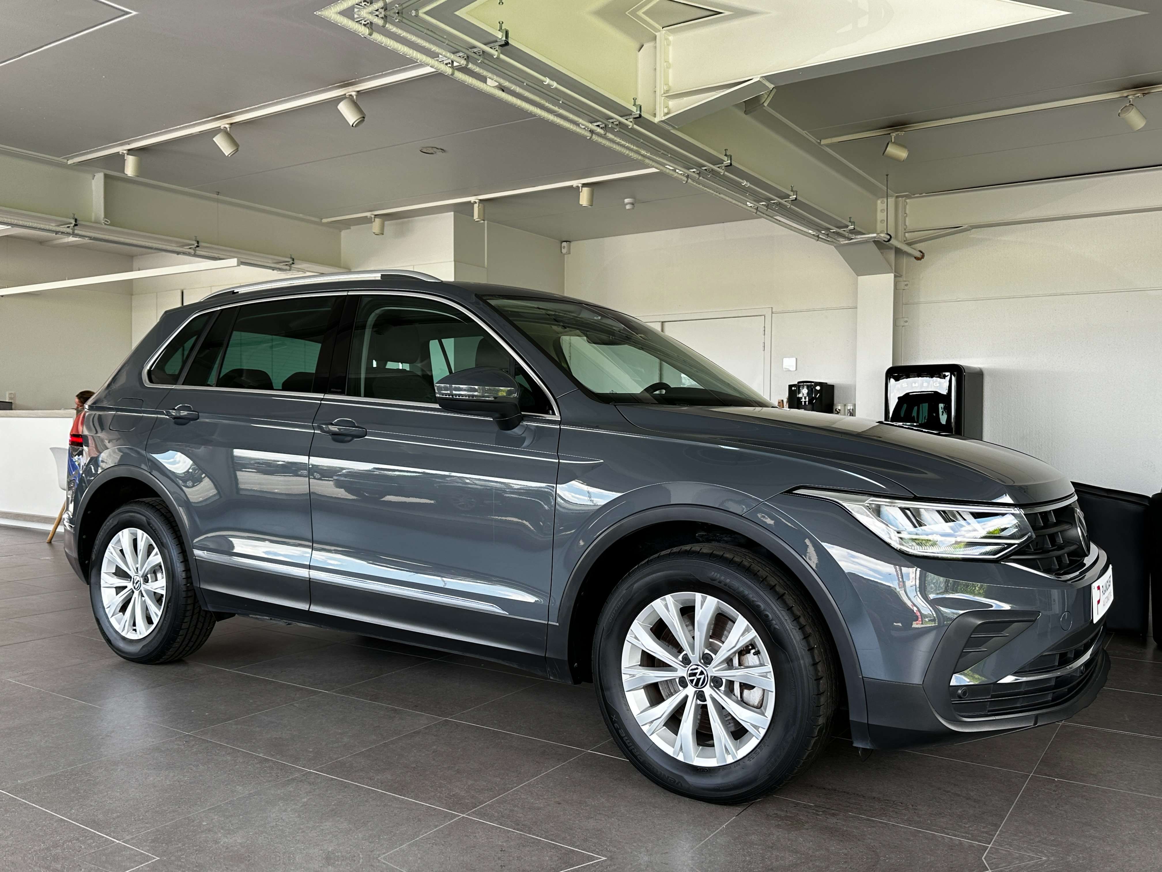 Volkswagen Tiguan 1.4 eHybrid PHEV *navi/cam/pcd/carplay/trekhaak* Garage Planckaert