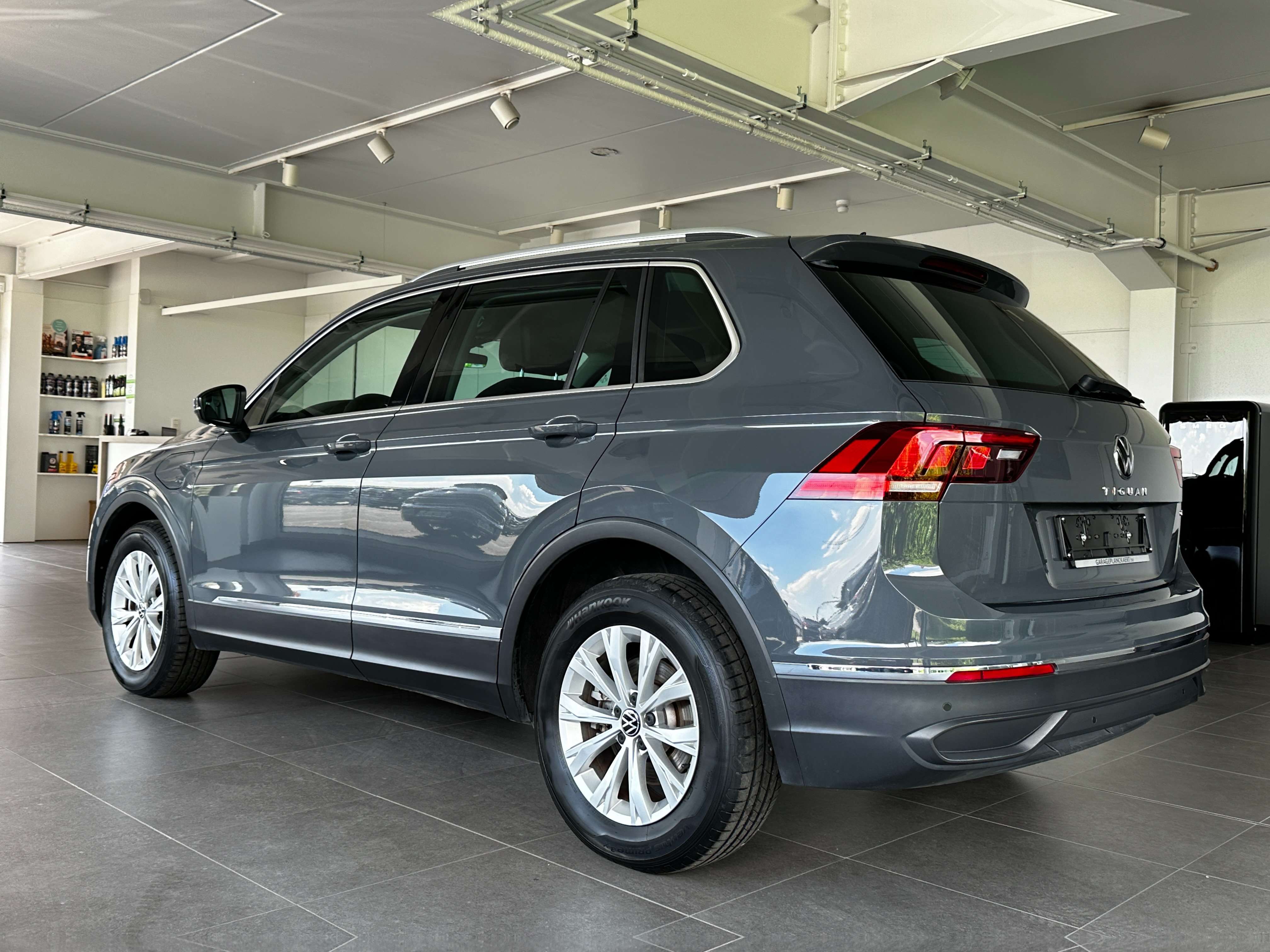 Volkswagen Tiguan 1.4 eHybrid PHEV *navi/cam/pcd/carplay/trekhaak* Garage Planckaert