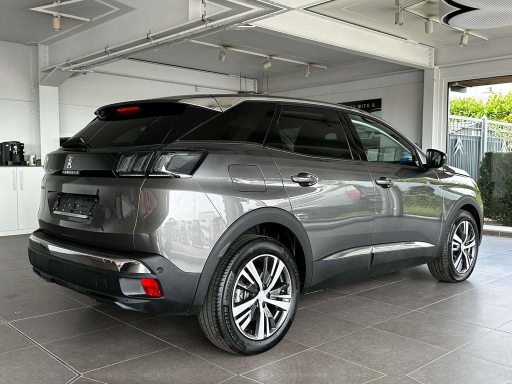 Peugeot 3008 1.2i Allure Pack *navi/cam/carplay/pcd/cruise/...* Garage Planckaert