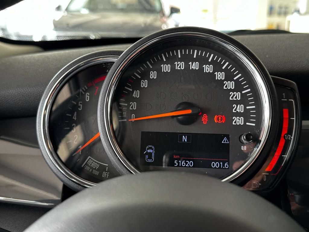 MINI Cooper Facelift Moonwalk grey 1.5i *Navi/pcd/dab/conn.* Garage Planckaert