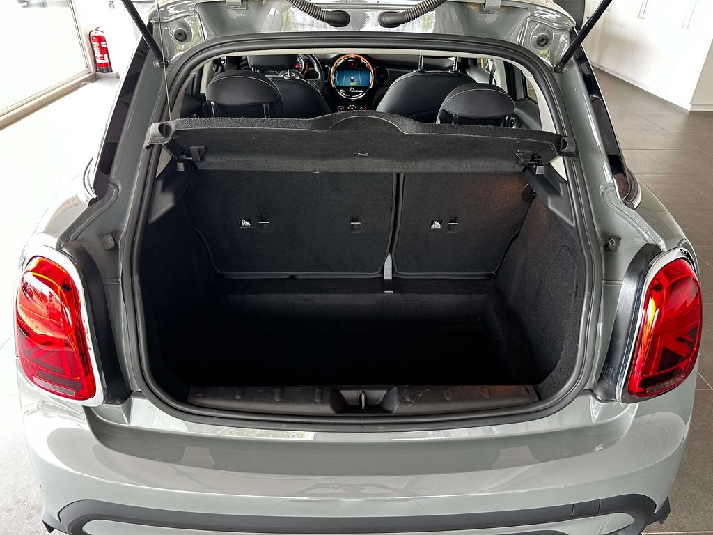 MINI Cooper Facelift Moonwalk grey 1.5i *Navi/pcd/dab/conn.* Garage Planckaert
