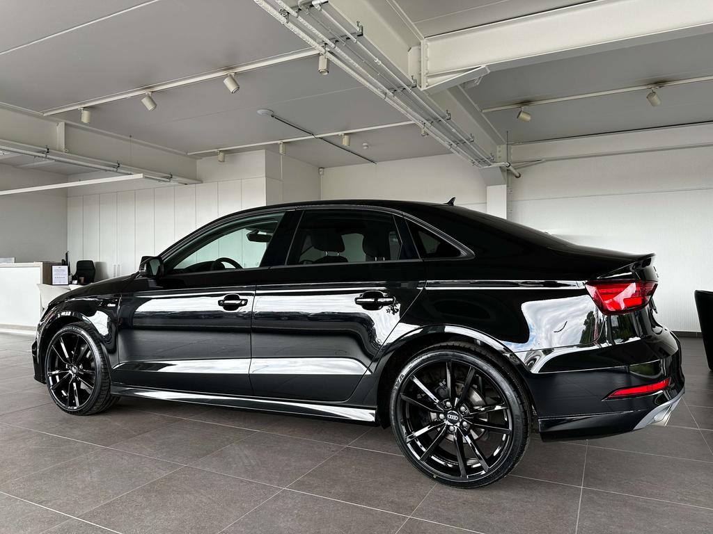 Audi A3 S- Line Berline 30 TFSI(Navi/cruise/pdc/connect) Garage Planckaert