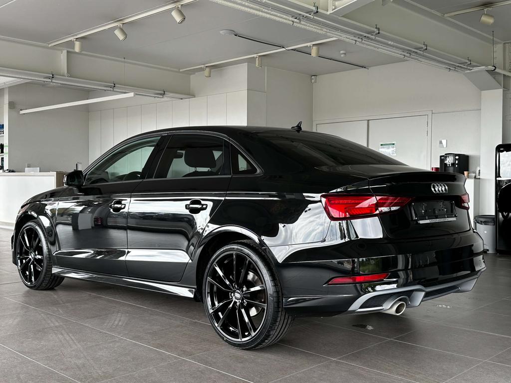 Audi A3 S- Line Berline 30 TFSI(Navi/cruise/pdc/connect) Garage Planckaert