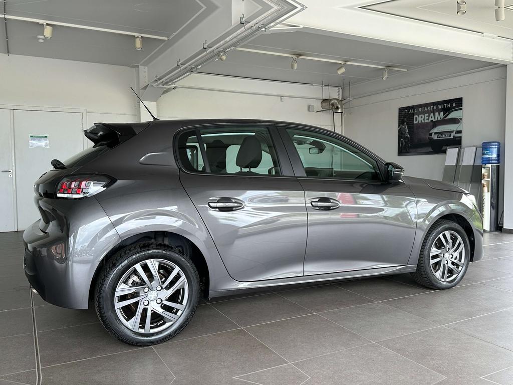 Peugeot 208 1.2i Automaat! (Navi/cruise/pdc/dab/...*) Garage Planckaert