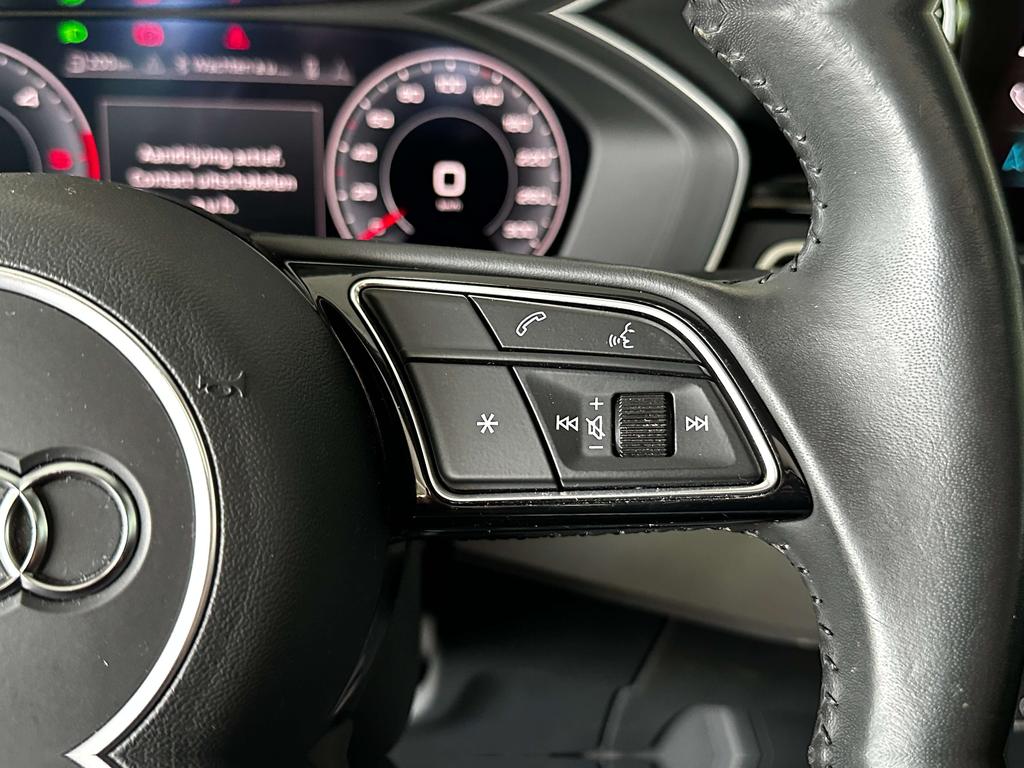 Audi A4 Avant 30 TDi *Carplay/Pano Dak/Leder/Camera/Led* Garage Planckaert