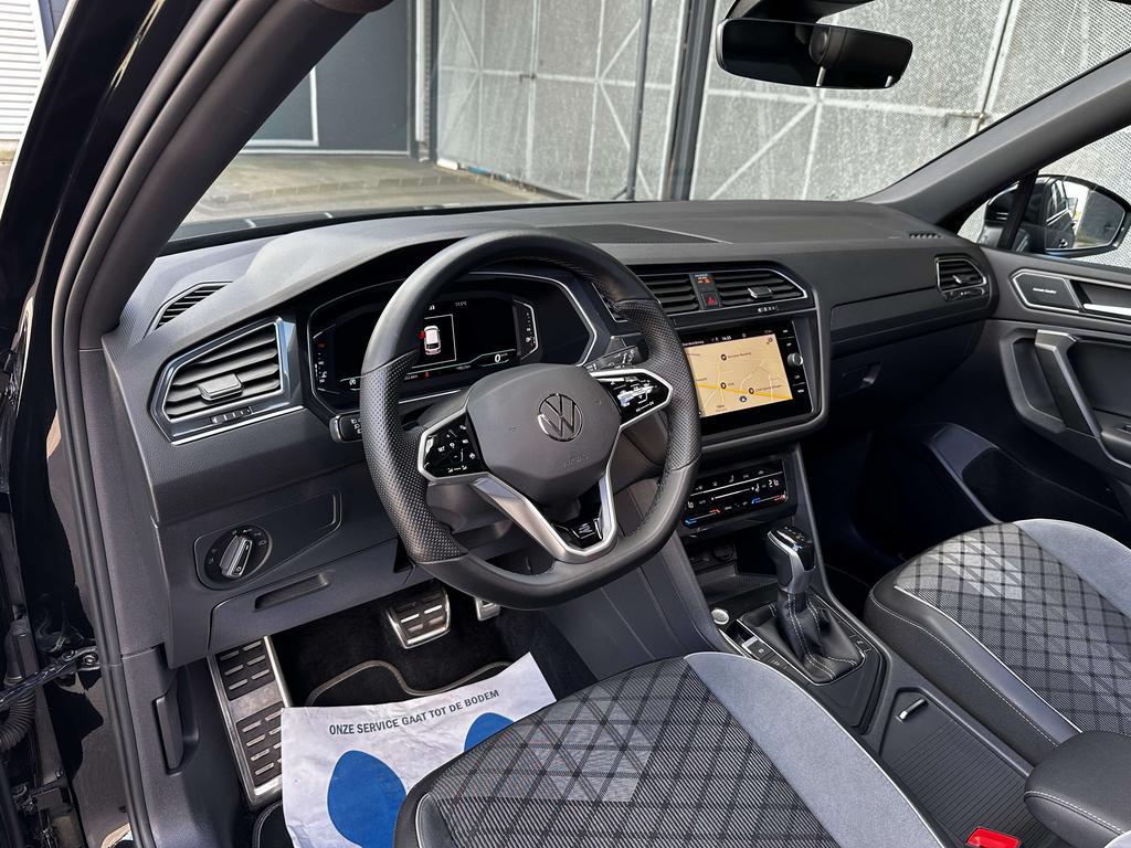 Volkswagen Tiguan Allspace 1.5 TSI R-Line DSG *7 zitplaatsen!/Pano/Camera** Garage Planckaert