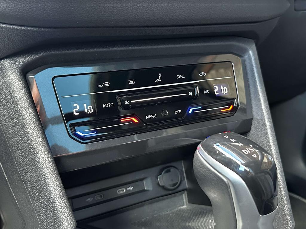 Volkswagen Tiguan Allspace 1.5 TSI R-Line DSG *7 zitplaatsen!/Pano/Camera** Garage Planckaert