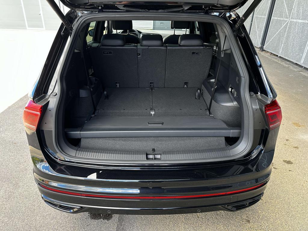 Volkswagen Tiguan Allspace 1.5 TSI R-Line DSG *7 zitplaatsen!/Pano/Camera** Garage Planckaert