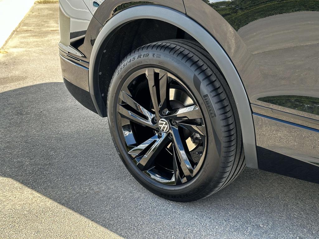 Volkswagen Tiguan Allspace 1.5 TSI R-Line DSG *7 zitplaatsen!/Pano/Camera** Garage Planckaert