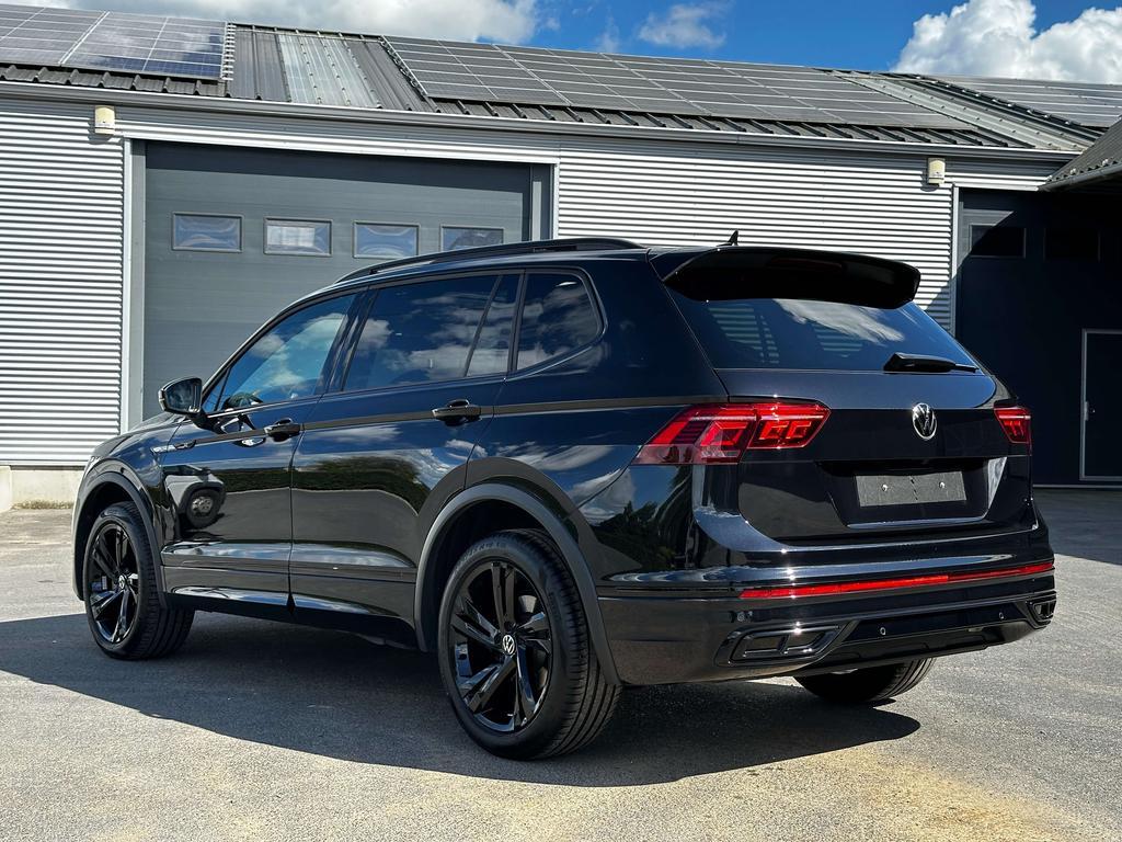 Volkswagen Tiguan Allspace 1.5 TSI R-Line DSG *7 zitplaatsen!/Pano/Camera** Garage Planckaert