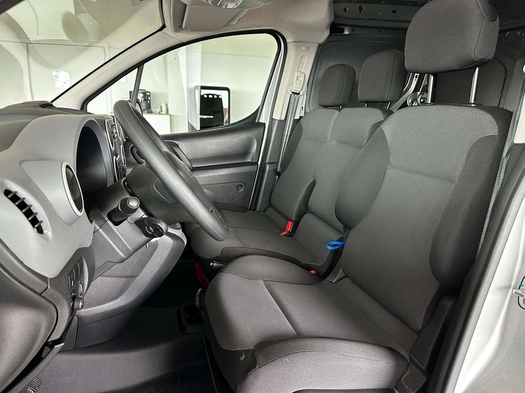 Citroen Berlingo 1.6i Benzine / Lichte vracht ** 5.000km!!!** Garage Planckaert